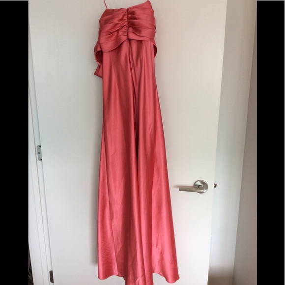 ⭐️Adrianna Papell Coral Strapless gown with bow - Picture 7 of 7